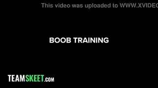 ربيب جبهة مورو الإسلامية للتحرير مهووس بالثدي، وهي تعرف أن أفضل علاج هو زوجان من الثدي الكبيرة