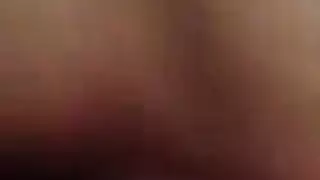 سحاق صريح: ديزي إليس وشريكتها في ذروة فموية مشتركة