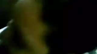 أثداء عربية كبيرة وقضيب عربي هائل في مشهد شرجي