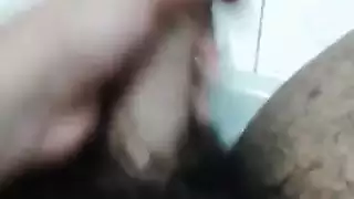 طفل عربي ينيك ام شرموطة